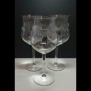 Set of 3 Vintage Etched Ivy Water Wine Glasses
